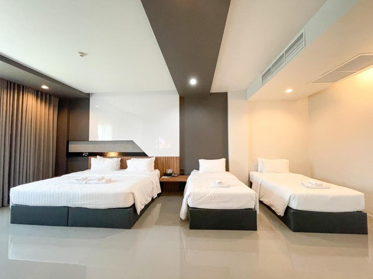9D Sport Hotel Udon Thani Extérieur photo