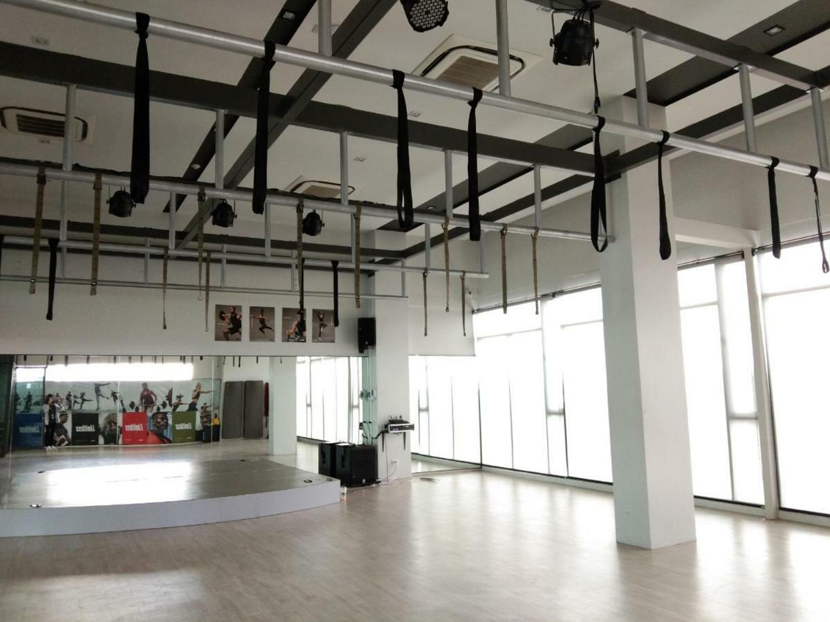 9D Sport Hotel Udon Thani Extérieur photo